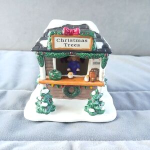 Hershey's Ceramic Holiday Village Tree Lot Booth Cocoa Cafe Christmas Town